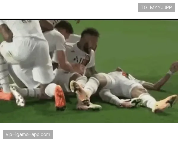 姆巴佩与内马尔关系紧张？战术角色与更衣室地位冲突分析