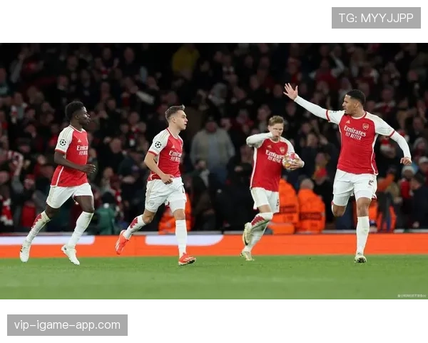 切尔西球员众多但整体难以形成，当前赛季战术磨合和协同效率受限情况明显